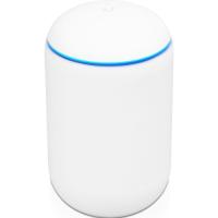 Точка доступа Wi-Fi Ubiquiti UDM Фото