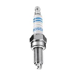 Свеча зажигания Bosch 0 242 230 557 Фото