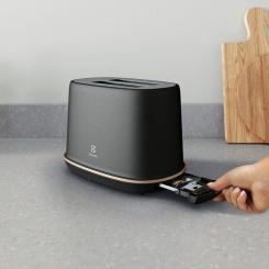 Тостер Electrolux E7T1-6BP Фото 1