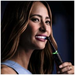 Электрическая зубная щетка Oral-B Series 10 iOM10.1B4.2AD Фото 10