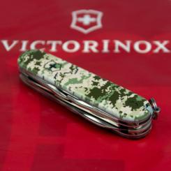 Нож Victorinox Climber Army Піксель Фото 2