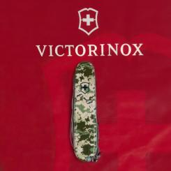 Нож Victorinox Climber Army Піксель Фото 8