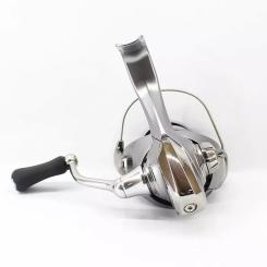 Катушка Daiwa 23 Exceler LT 2000D Фото 3