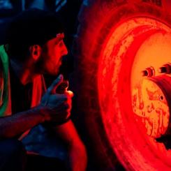 Фонарь Olight Perun 3 Standard Orange Фото 11