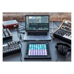 MIDI контроллер Novation Launchpad Pro MK3 Фото 4