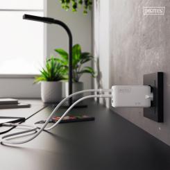 Зарядное устройство Digitus 2xUSB-C + 1xUSB 67W GaN Фото 5