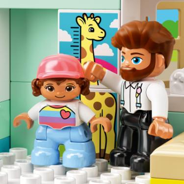 Конструктор LEGO DUPLO Town Похід до лікаря 34 деталі Фото 3