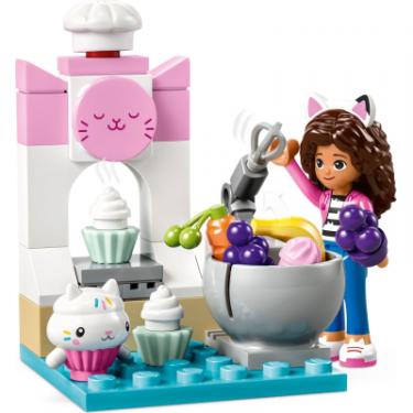 Конструктор LEGO Gabby's Dollhouse Весела випічка з Кексиком Фото 2