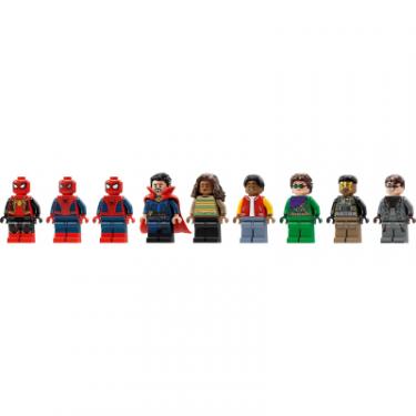 Конструктор LEGO Marvel Вирішальний бій Людини-Павука 900 деталей Фото 5