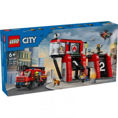 Конструктор LEGO City Пожежне депо з пожежною машиною 843 деталей Фото
