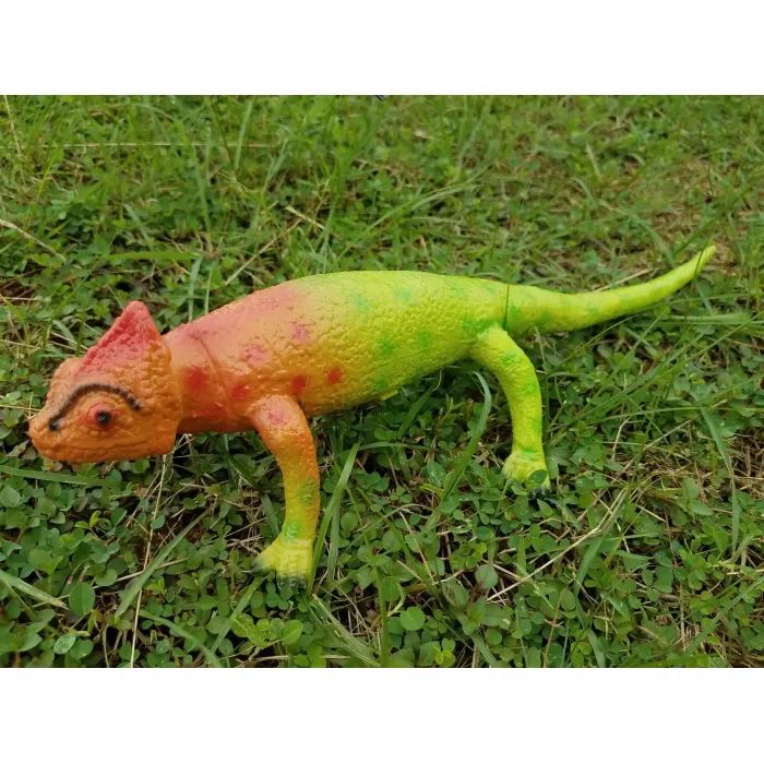 Фигурка Lanka Novelties Хамелеон красный, 40 см Фото
