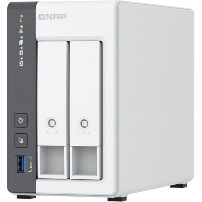 NAS QNap TS-216G Фото