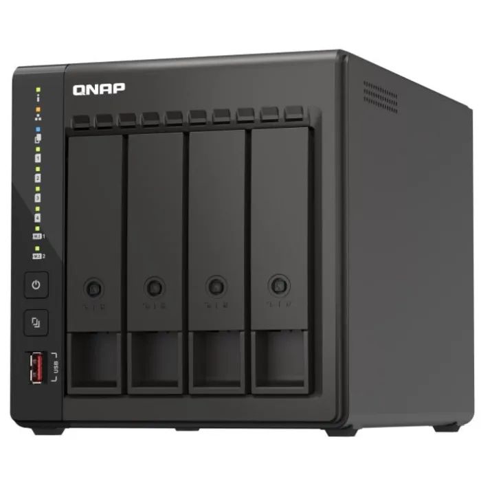 NAS QNap TS-453E-8G Фото